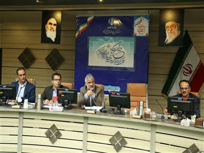 استفاده از پسآب فاضلاب براي آبياري فضاي سبز در دستور کار تمامي شهرداران استان قرار گيرد